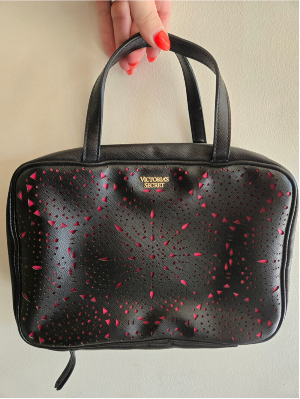 Women's Victoria's Secret Cosmetic Bag One Size Black and Pink